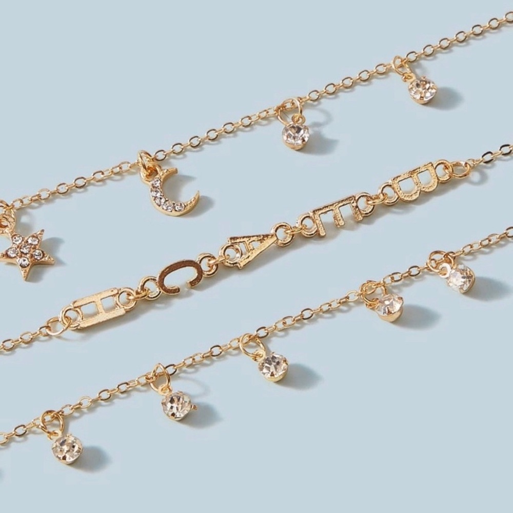 3/$30 💛 3pc Charm Anklet - Picture 4 of 4